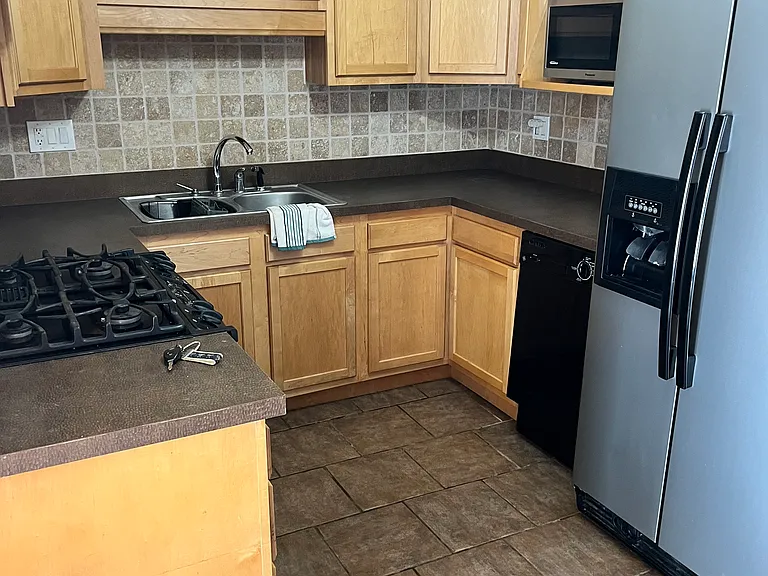 102 Staebler Ave — Photo 5
