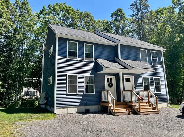 9 Alder Ln #1, Kennebunk, ME 04043