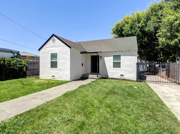 2539 Clay St, Sacramento, CA 95815