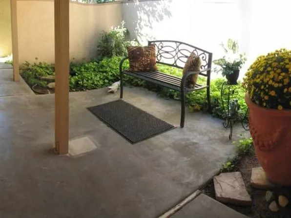 1719 Midway Dr, Woodland, CA 95695