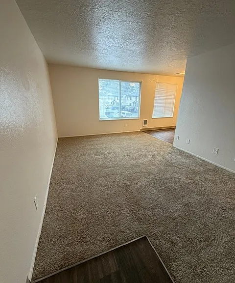 Cheryl Lynn Apartments — Photo 8
