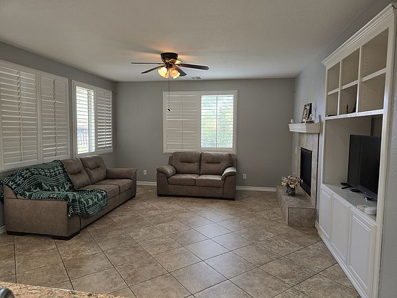 3rd image of 37981 Palomera Ln