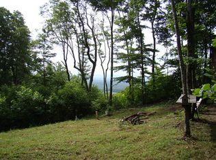549 Old Ridge Trl, Fancy Gap, VA 24328