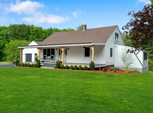 42 College Rd, Stratham, NH 03885