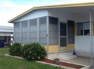 2012 Oahu Dr, Holiday, FL 34691