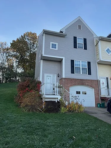 50 Westfield Pl Photo 1