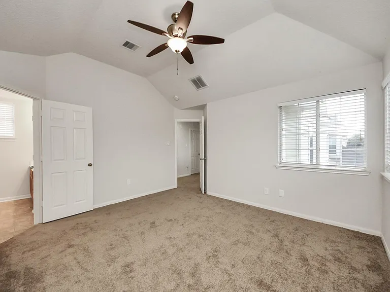 6702 Albion Crescent Dr — Photo 21