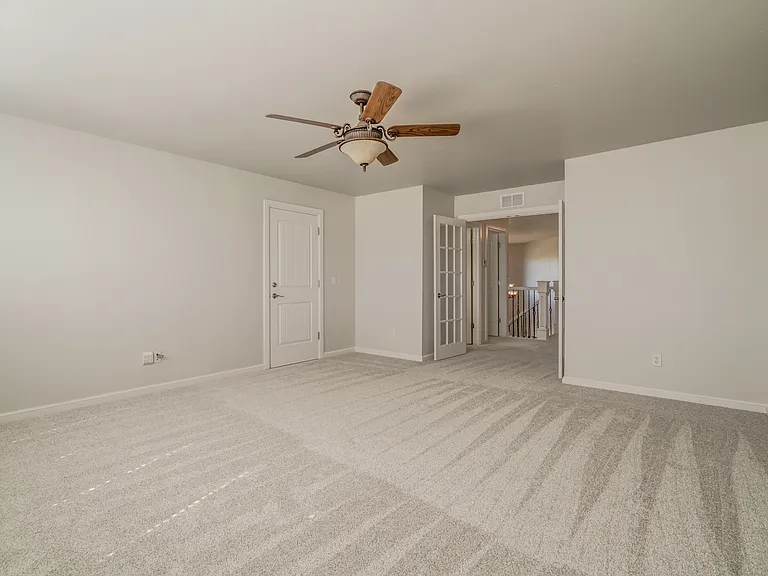 22525 Lindy Ter — Photo 82