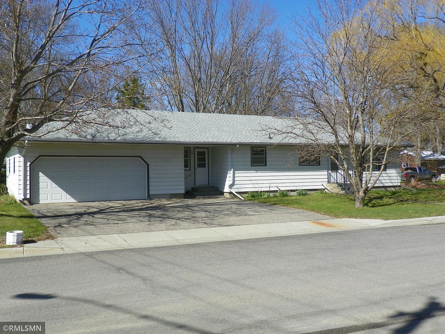 631 3rd St S, Watkins, MN 55389 Zillow