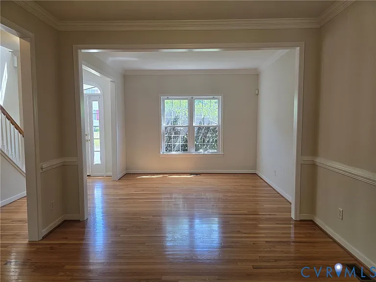 9521 Pine Trails Ct — Photo 2