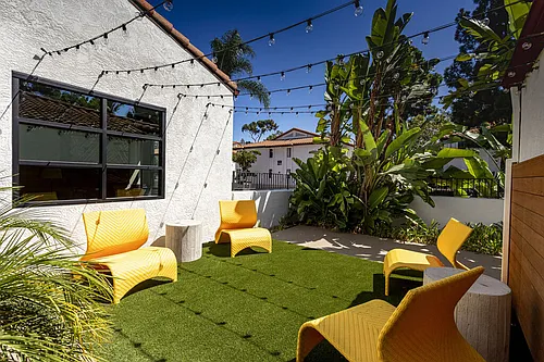 La Jolla Blue Apartments Photo 1