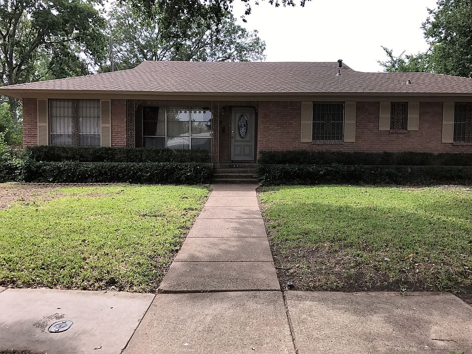 1st image of 12211 Bellafonte Dr