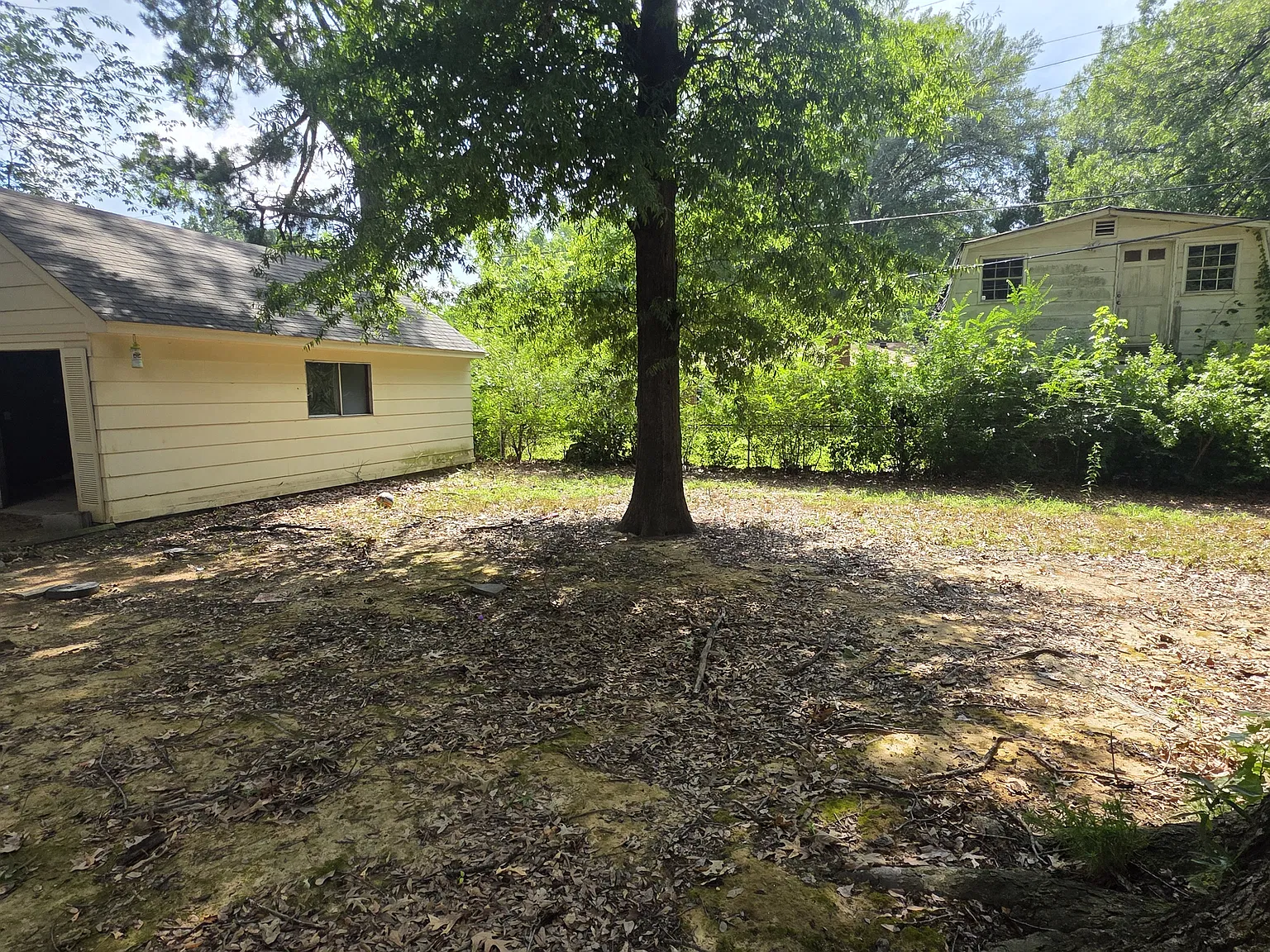 Charming 3-Bed, 1.5-Bath Home with Backyard Shed — Photo 2