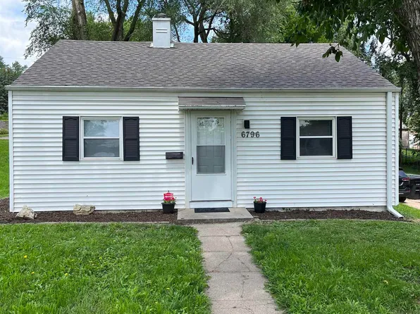 6796 Hamilton St, Omaha, NE 68132