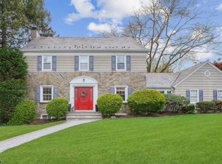 236 Oakland Rd, Maplewood, NJ 07040