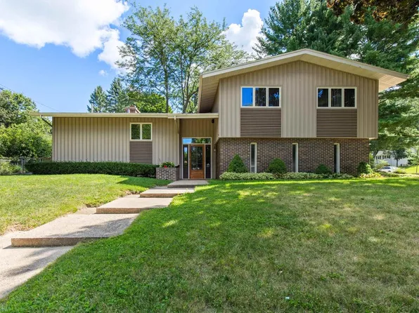6210 Davenport Drive, Madison, WI 53711
