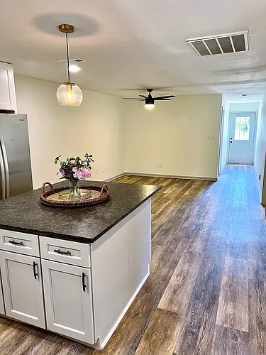 1155 Mechanics Way Photo 1