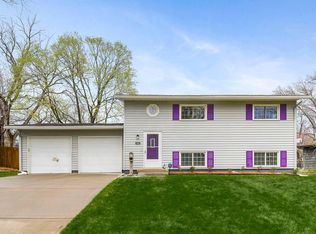 1602 SW 2nd St, Lees Summit, MO 64081