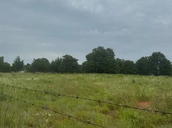 County St #2988, Blanchard, OK 73010