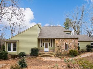 100 Fairway Ridge Dr, Johns Creek, GA 30022
