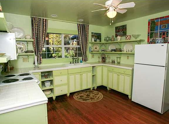 5th image of 29 Myrtle Ave