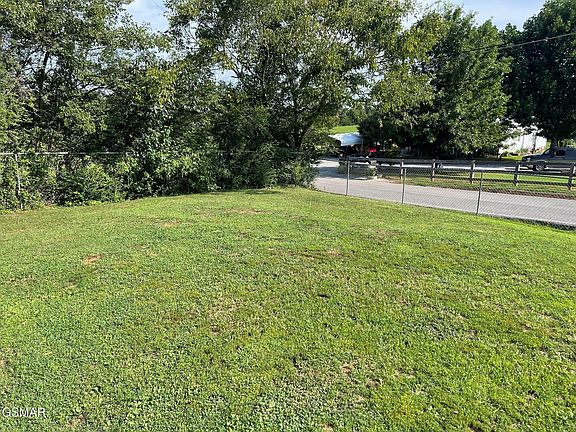 5th image of 801 Wilson Rd
