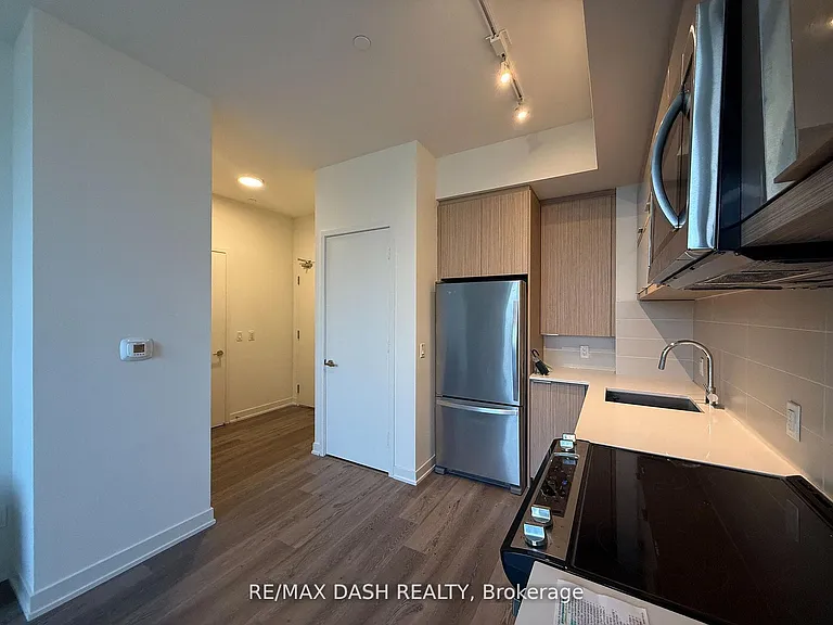 10 Deerlick Ct #104 — Photo 14
