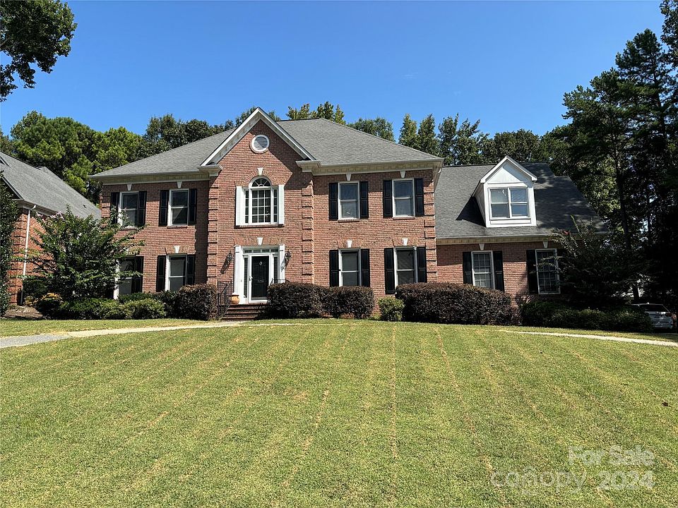 2nd image of 5216 Kirby Mews Ct