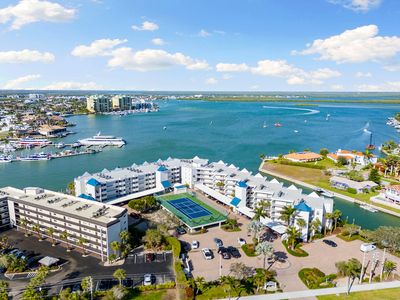 991 N Barfield Dr Unit 204, Marco Island, FL, 34145