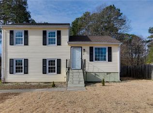 624 Cabin Creek Dr, Hopewell, VA 23860