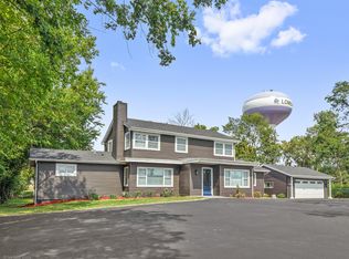 106 E 22nd St, Lombard, IL 60148