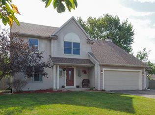 6767 Bay Ridge Rd, Kalamazoo, MI 49009