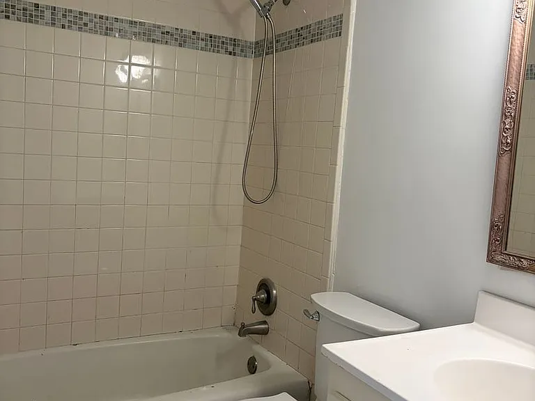 45 Aiken St — Photo 10