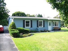 1st image of 6 Broughton Dr