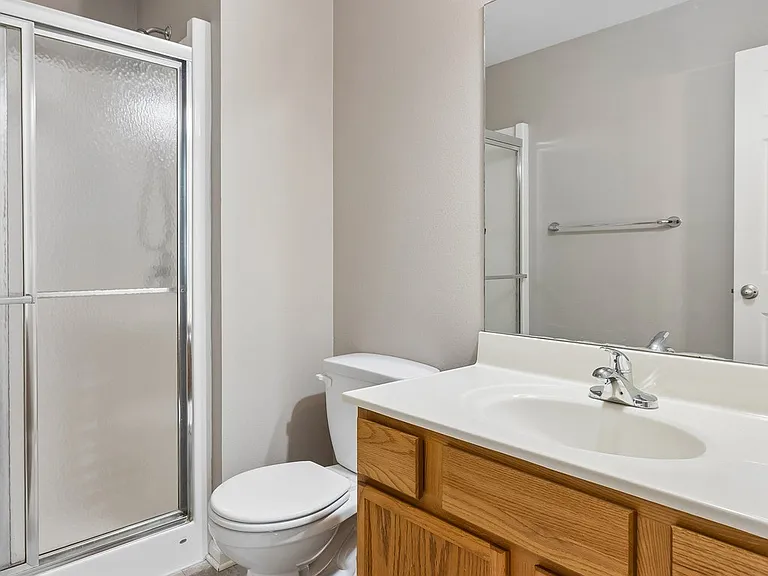 16013 Robin Dr — Photo 14