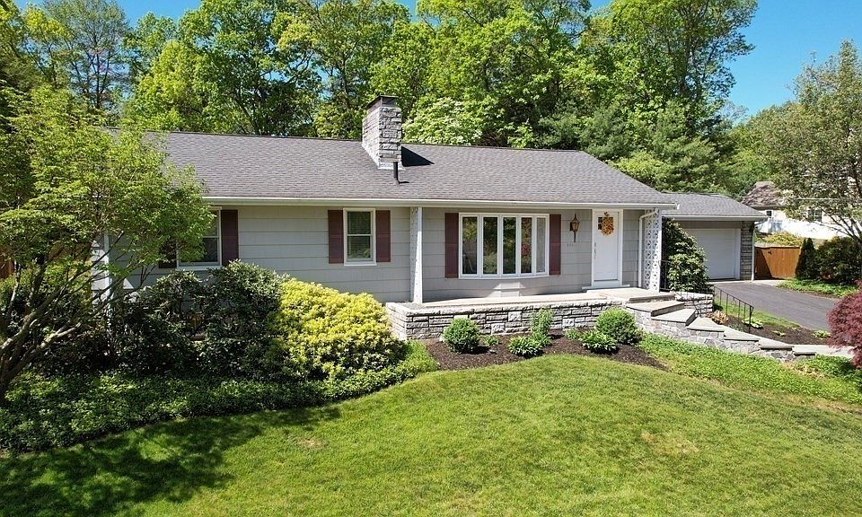 805 Summer St, Lynnfield, MA 01940 Zillow