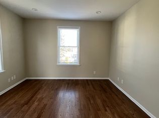 270 Park Ave APT 2, Harrison, NY 10528