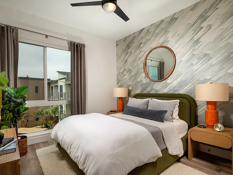 Triton Encinitas — Photo 7