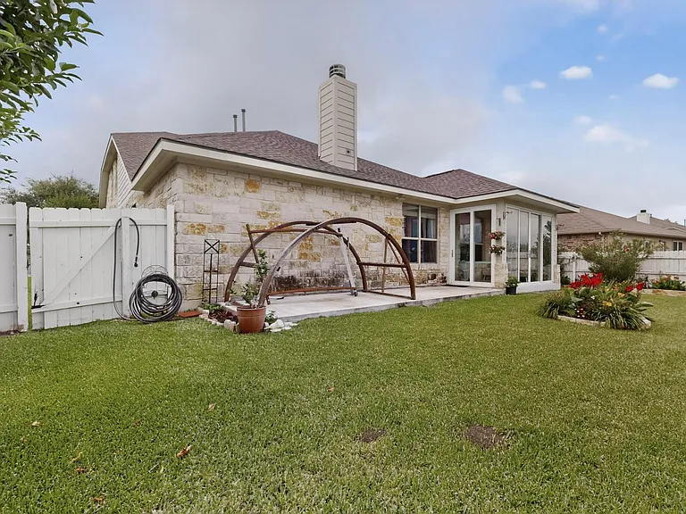 11228 Barn Owl Dr — Photo 30