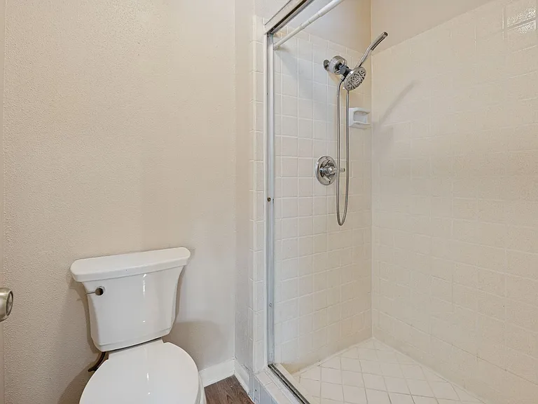 16006 Eagleway St — Photo 20