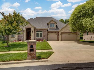 831 N Summercreek Court, Springfield, MO, 65802