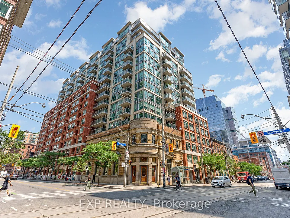 230 King St E #614