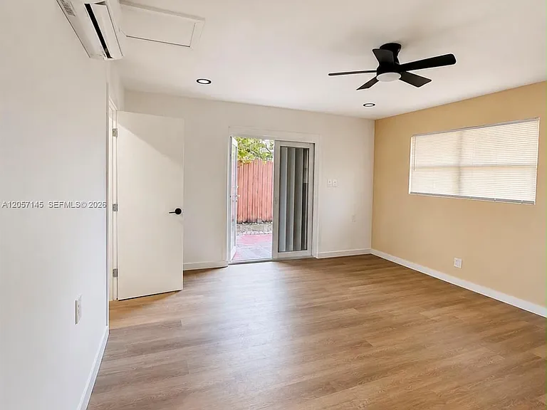 1461 NE 56th St #1-3 — Photo 2