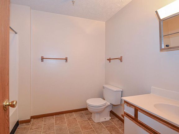 5th image of 3230A E John Hinkle Pl
