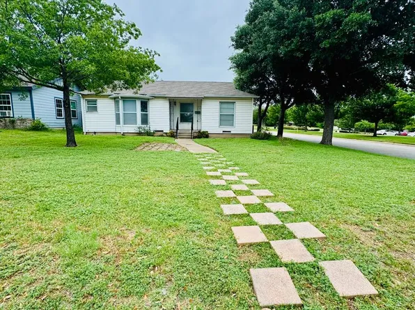 4900 Geddes Ave, Fort Worth, TX 76107