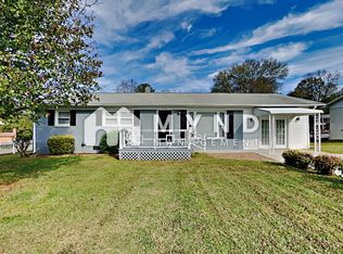 304 W Buckoak St, Stanley, NC 28164