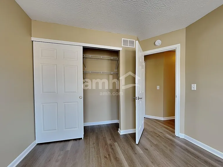 23 Glenside Dr — Photo 12