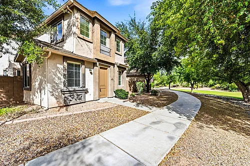1637 S Wildrose Photo 1