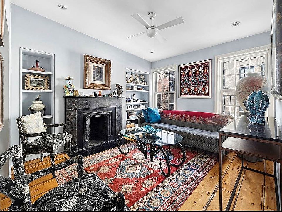 1st image of 340 W 11th St #3WF