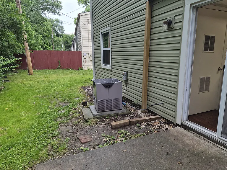 321 Northwood Ln — Photo 36